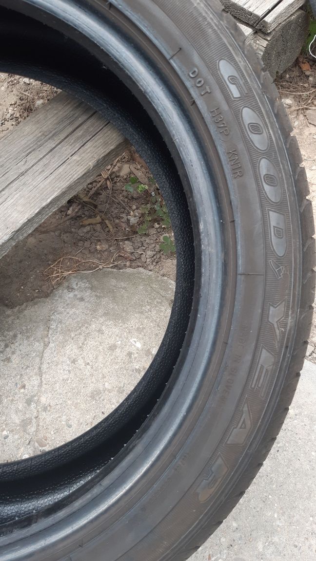 4 anvelope 205/50r17 vară Goodyear preț 210 lei bucata
