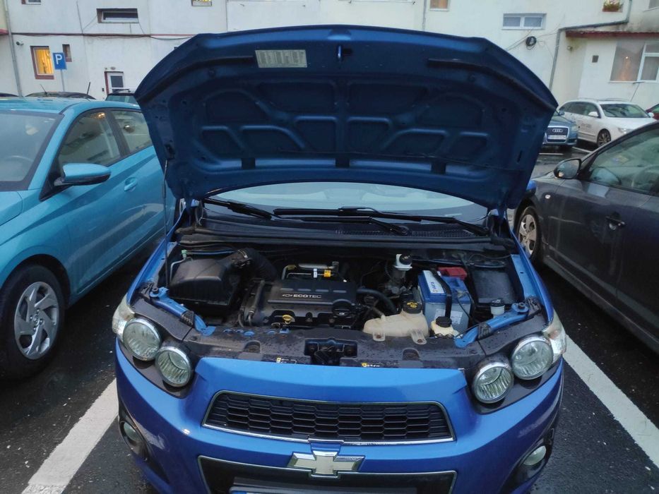 Chevrolet Aveo 2012 full option hatchback 1.4 16V (100 Hp)