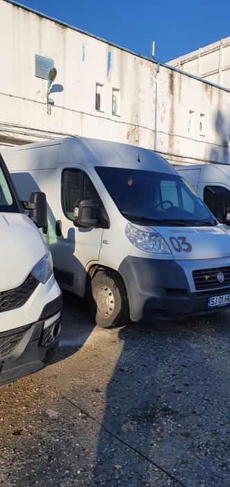 Inchirieri dube / inchiriez duba fara garantie fara sofer