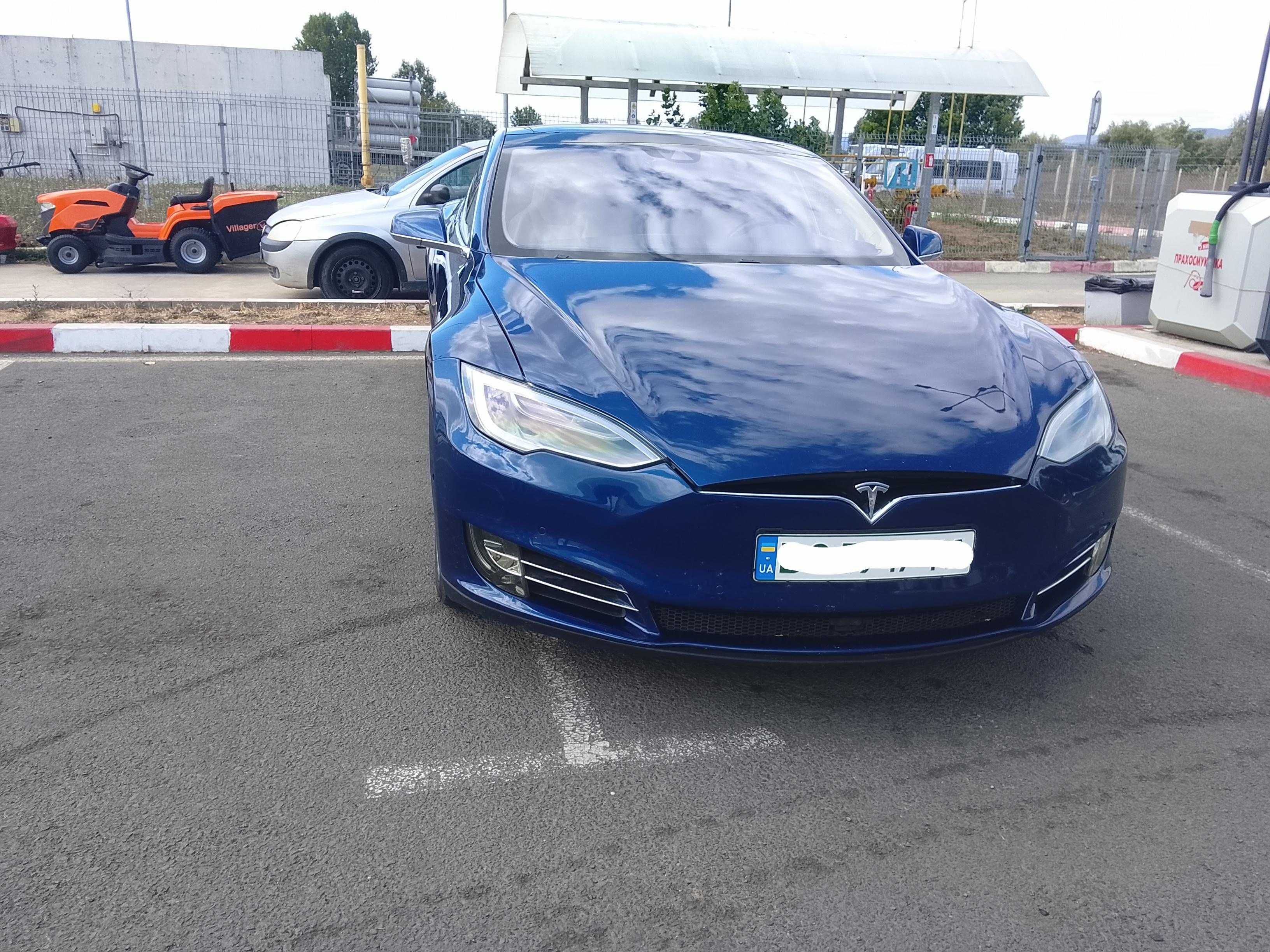 Tesla Model S 90D 2016 rest UA 417 л.с