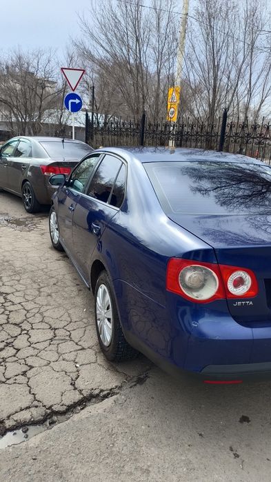 Продал Фолсвагин ждета