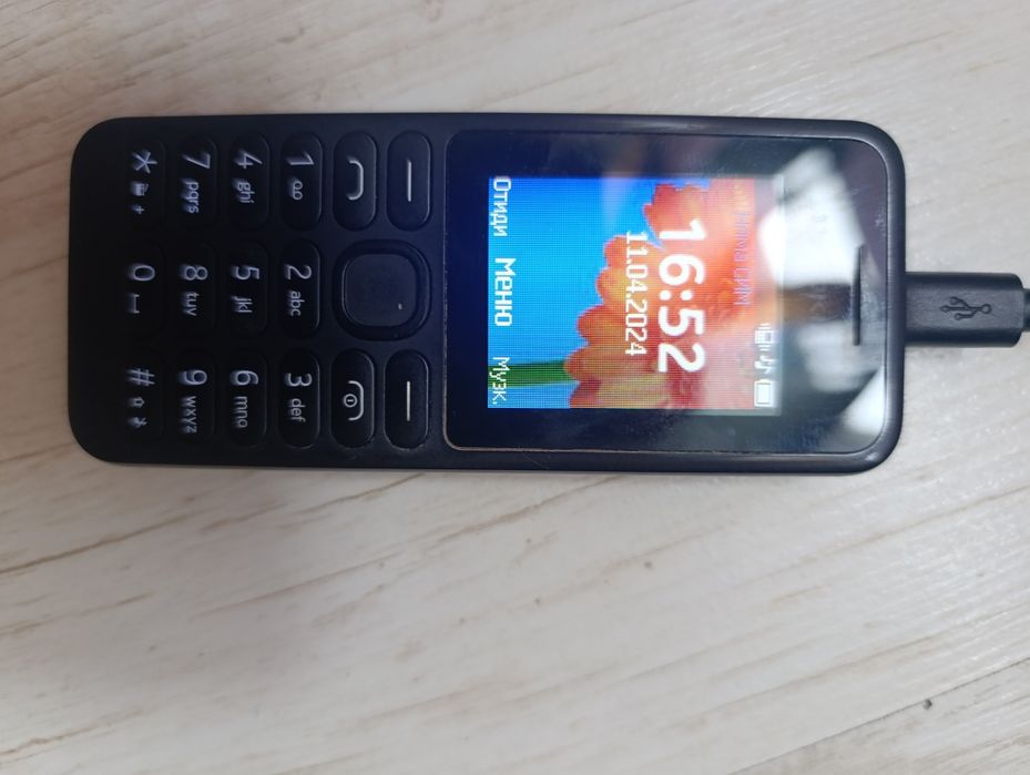 Стари телефони работещи и за части