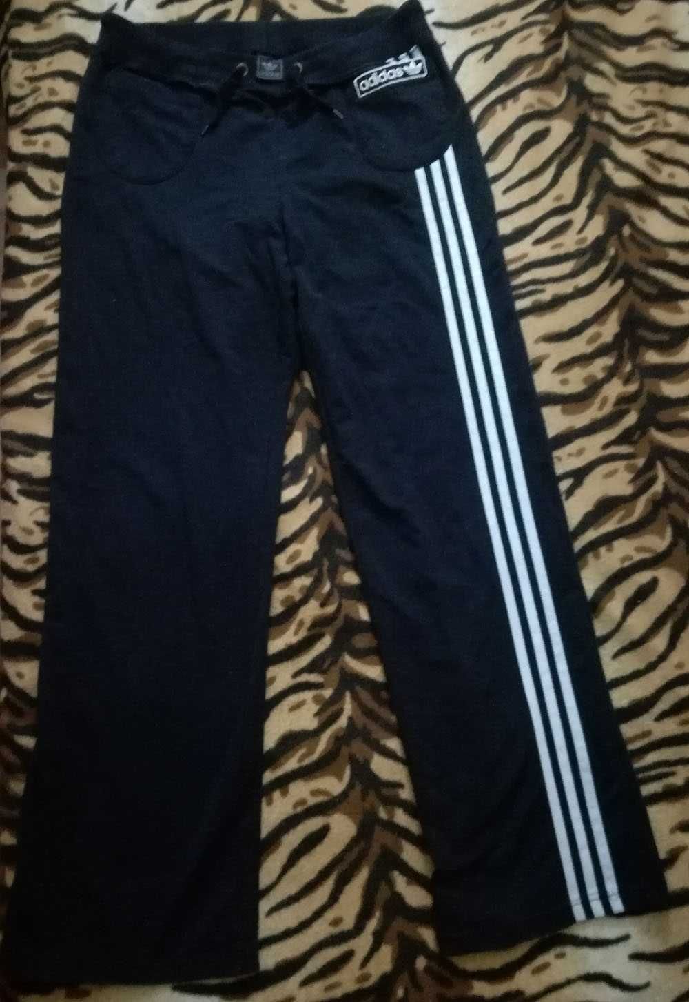 Продавам Оригинално Черно Памучно Долнище-Панталон ADIDAS/АДИДАС