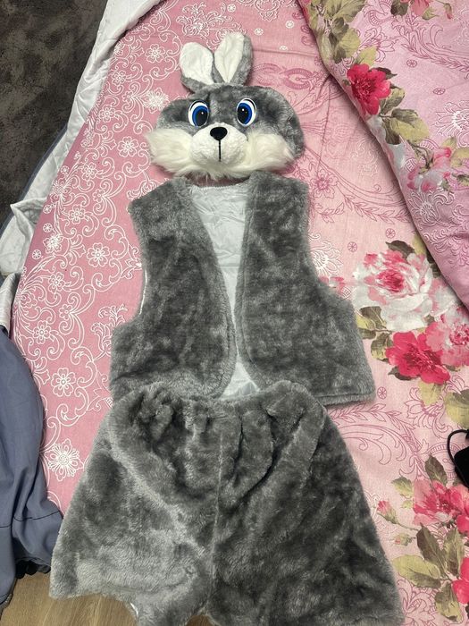 Заяц костюм меховой