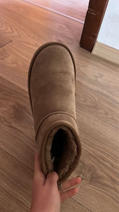 Обувки 38 като нови  Deichmann