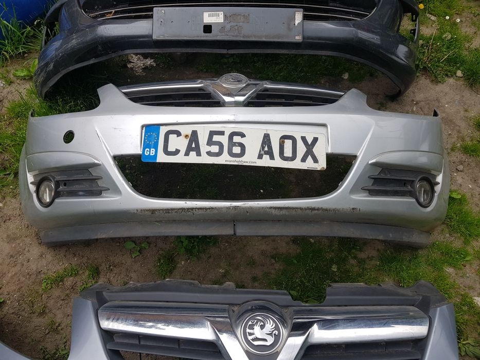 Bara fata Opel Corsa D