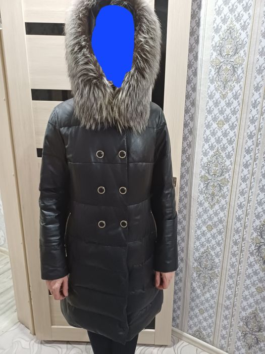 Продам кожаный пуховик