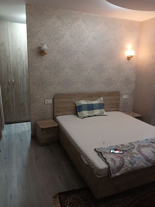 Ц-13. 4в3-комнатная 
Лабзак,  парк Локомотив,