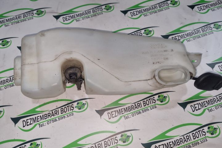 Vas lichid parbriz 8200210002 Dacia Logan prima generatie