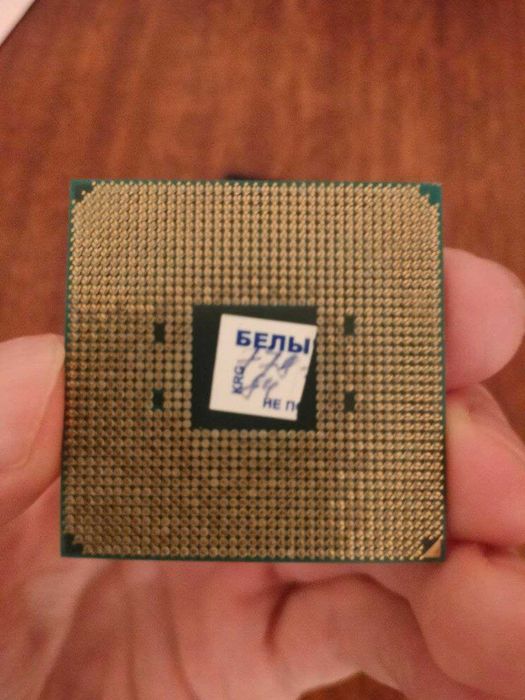 Продам процессор на AM4 Ryzen 5 2600