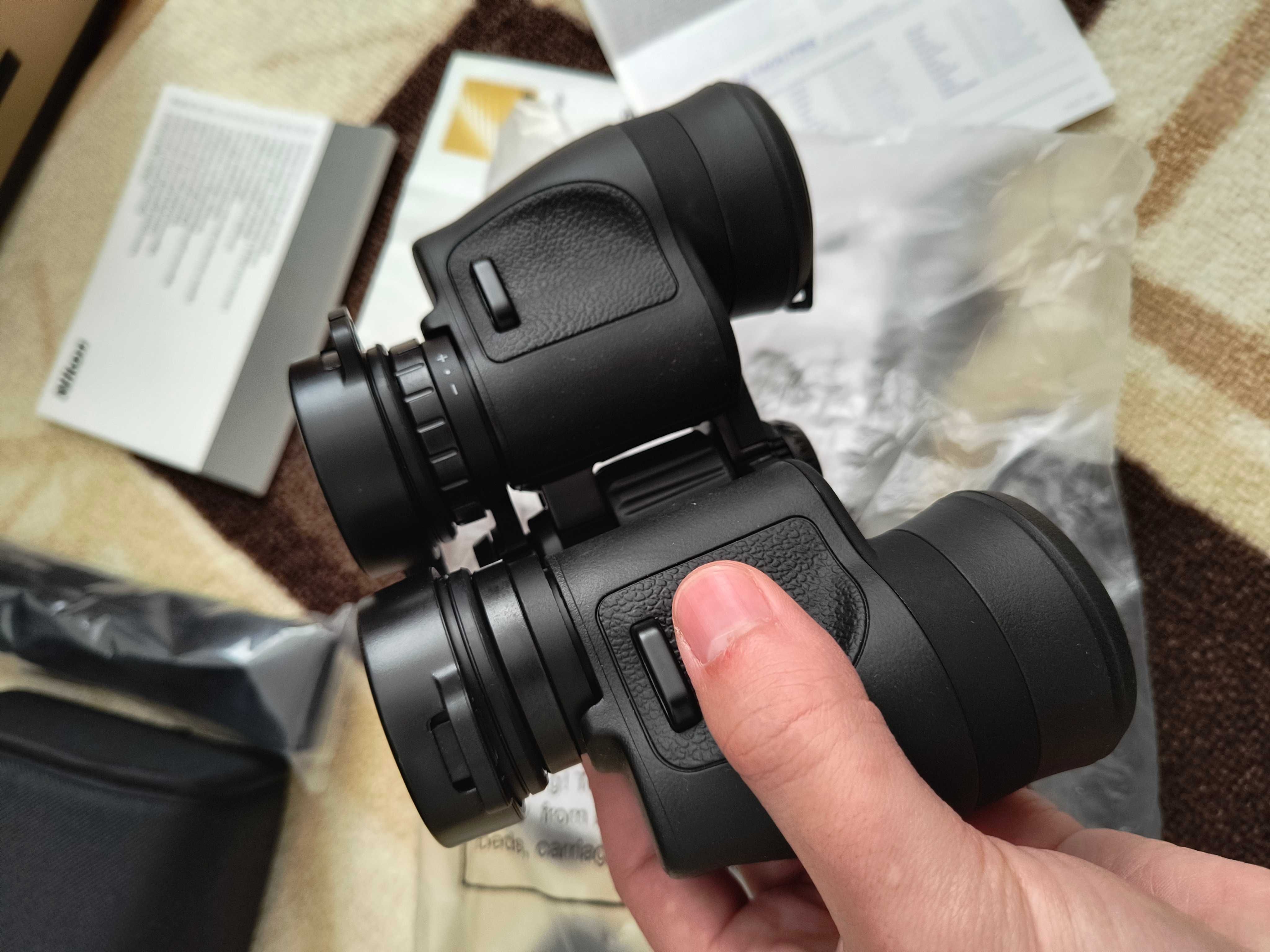 Бинокъл Nikon Aculon A211 7x35