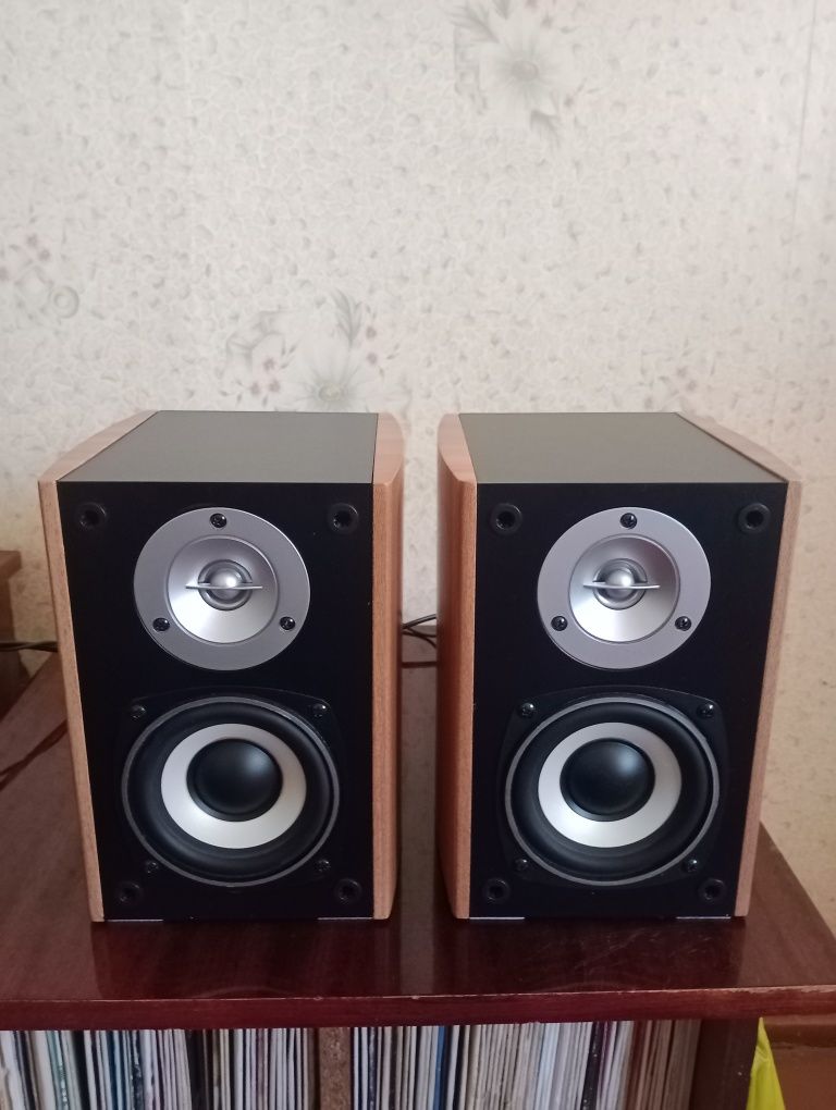 Продам АС Microlab B-73