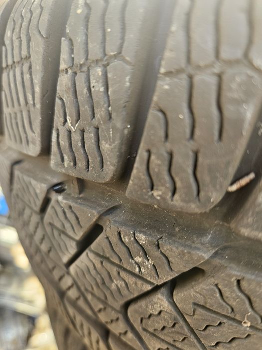 Roti T-Cross, Taigo, Seat Arona, Skoda Kamiq pirelli 205/60/16 iarna