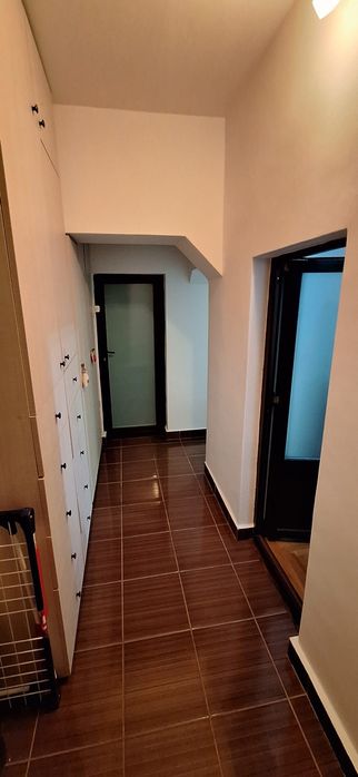 Vand apartament 2 camere zona CAM