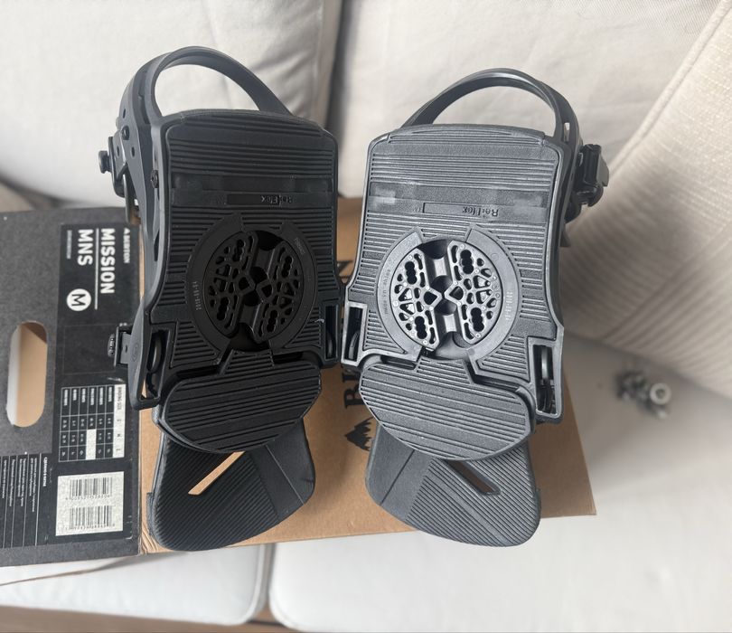 Snowboard автомати Burton Mission Black M Flex