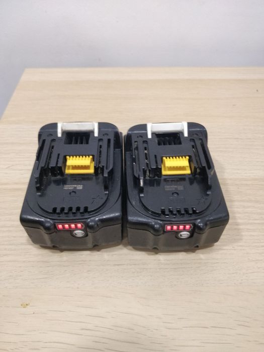 Încărcător și acumulator 4Ah sau 5Ah  Makita 18V