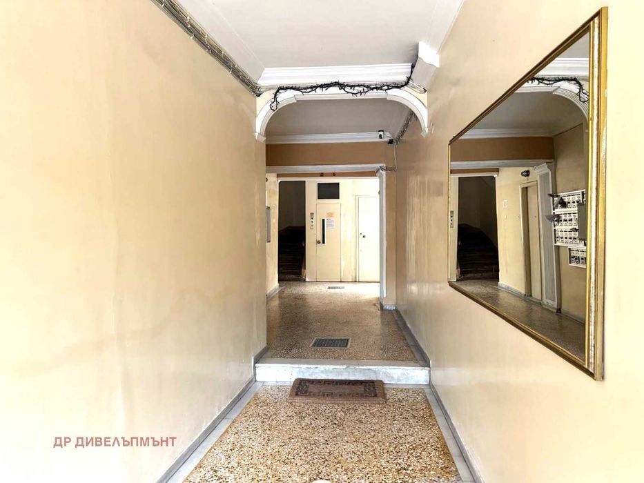 Продава се Едностаен апартамент в София, Гео Милев - 50 кв.м за 2780 €/кв.м - Снимка #13