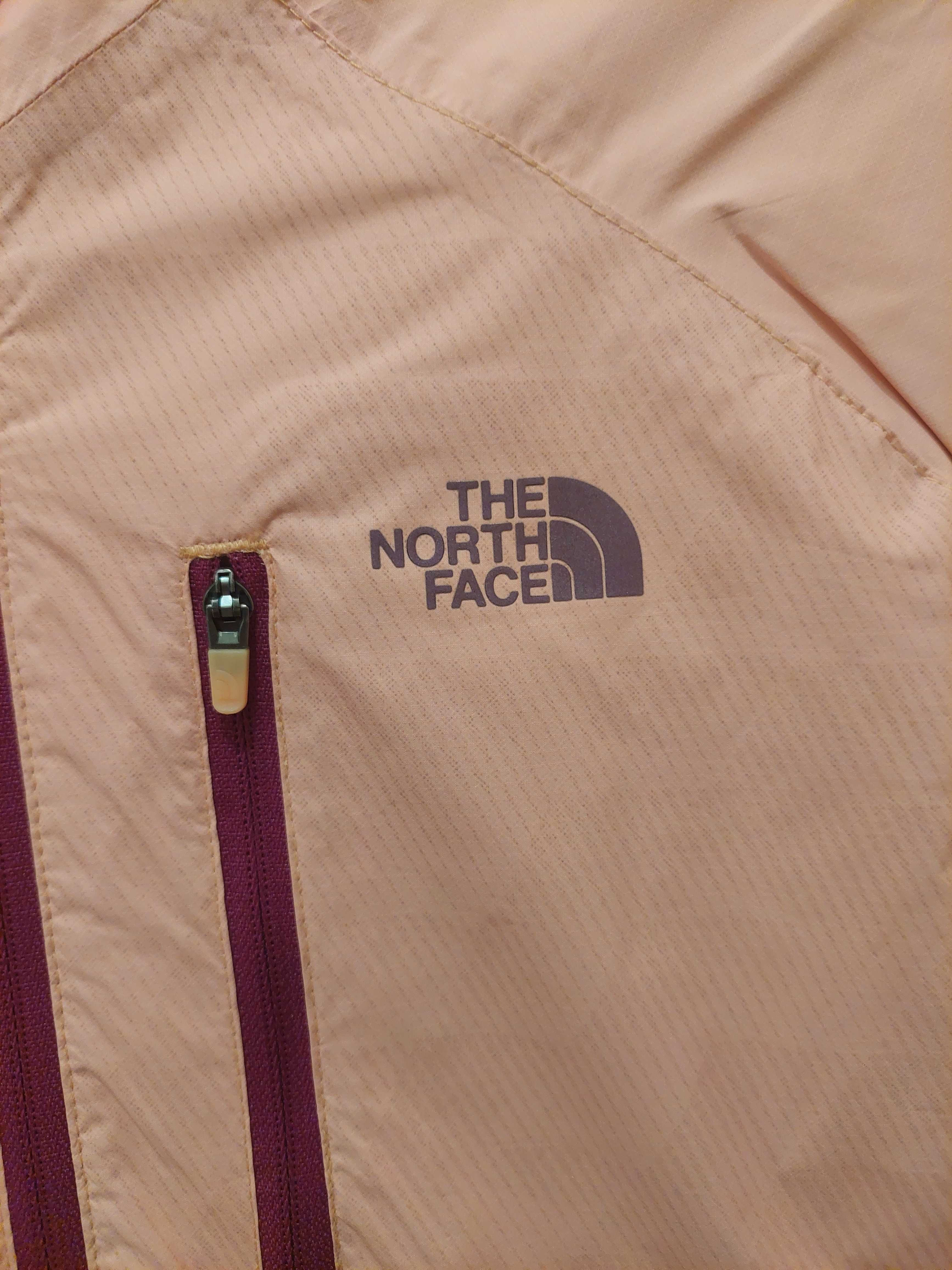 North face ветровка с къс ръкав.