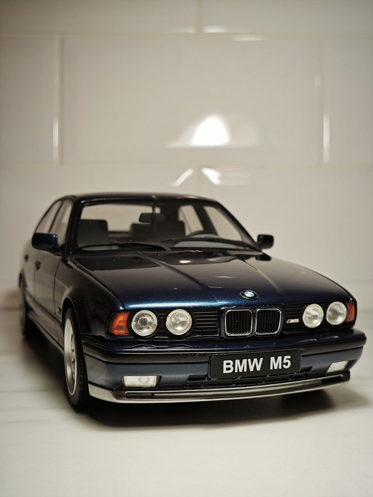 Bmw e34 M5 Ottomobile 1:18