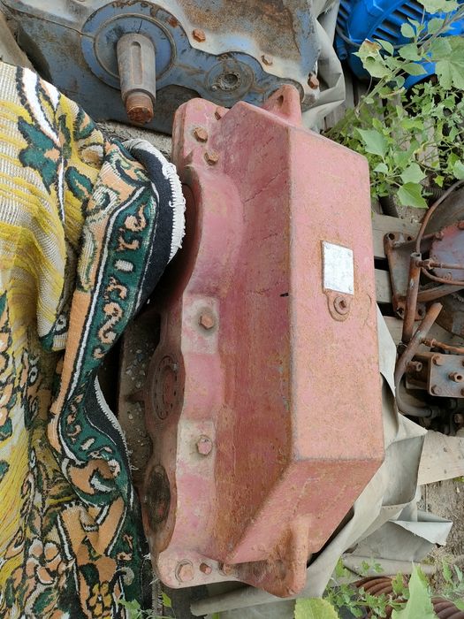 Продам редуктор .