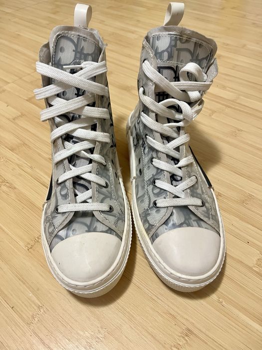 Tenenisi sport D i o r Essentials - ca noi, fara accesorii