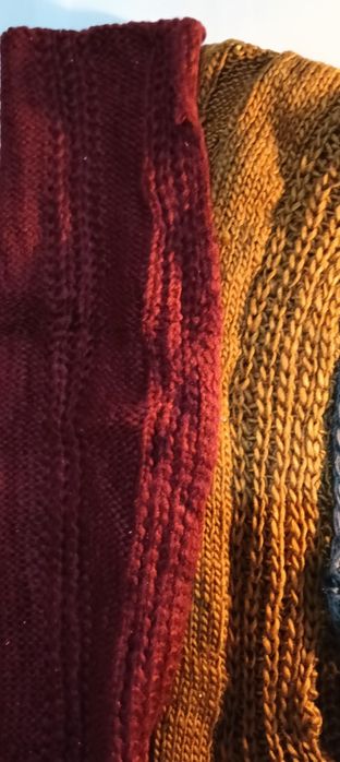 Patru gulere de dama noi