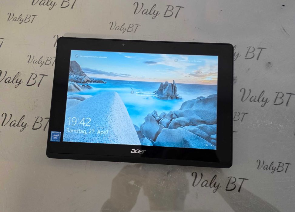 Tableta Acer Iconia - 10 inch - import Germania - stare perfecta