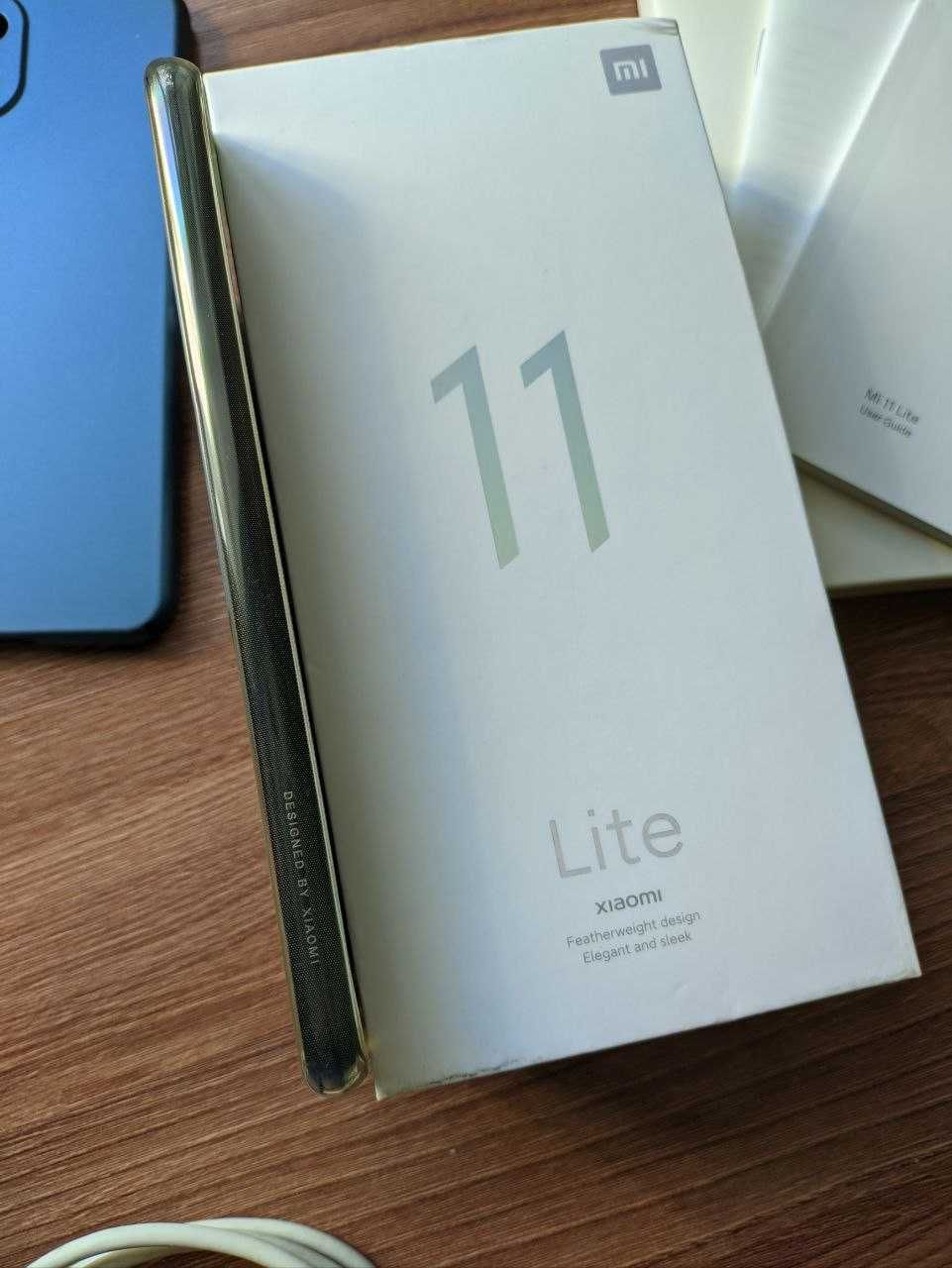 Xiaomi Mi 11 Lite 6/128 Gb в идеальном состоянии. Полный комплект