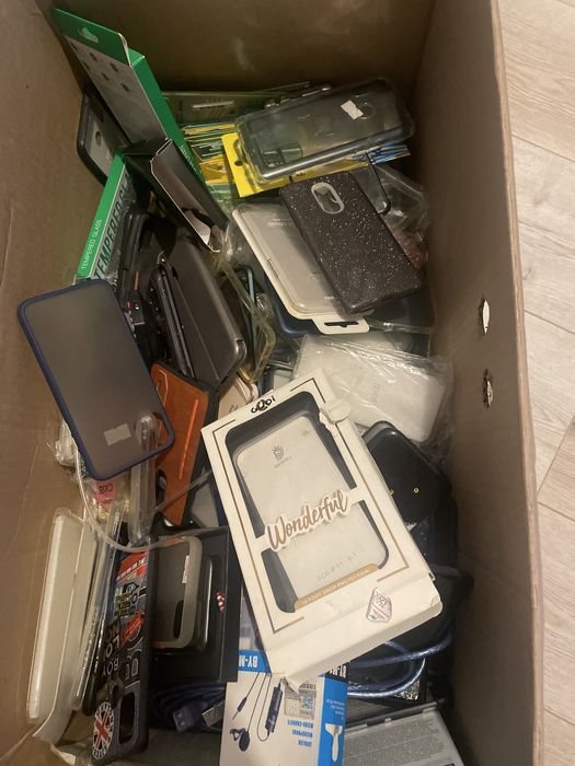 Чехлы зарядки power bank наушники, стекла