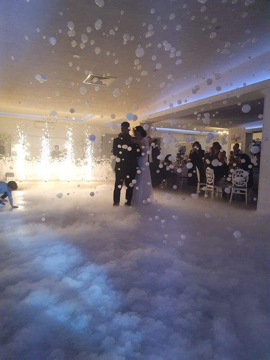 Masina de Baloane cu fum Gheata Carbonica Artificii