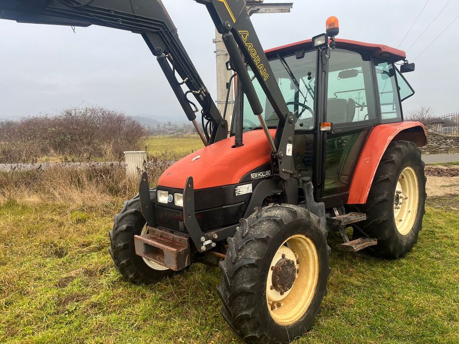 Tractor new holland