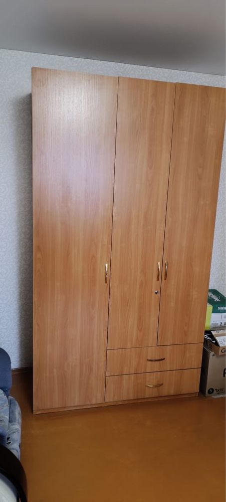 Шкаф для одежды