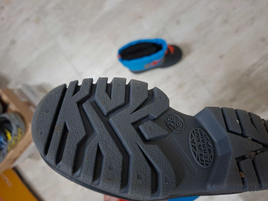 Апрески СMP, 26 номер, с чорап, като нови