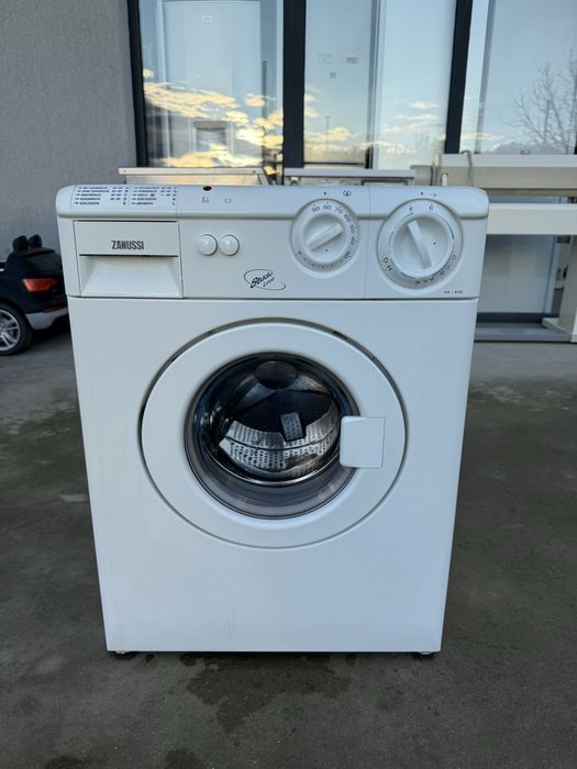 Мини - Малка пералня Зануси 4  кг