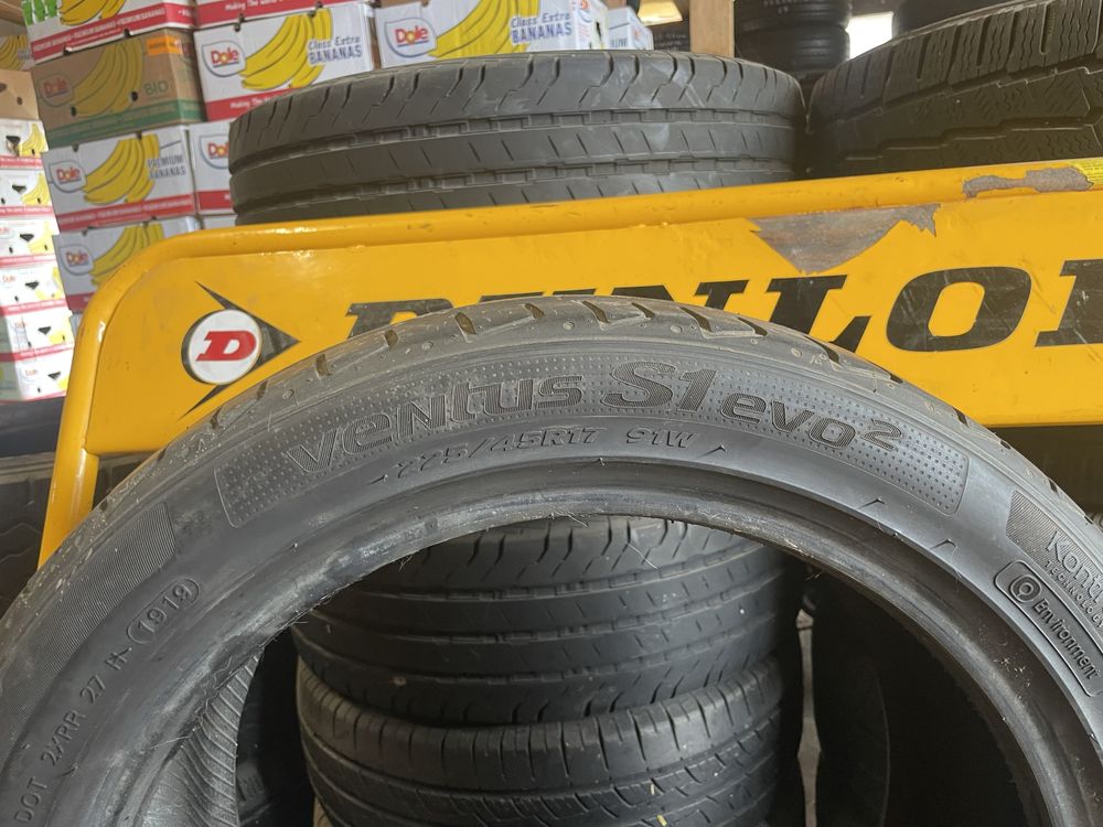 HANKOOK 225/45/17, 2бр, 6мм, DOT 2019, отлична цена