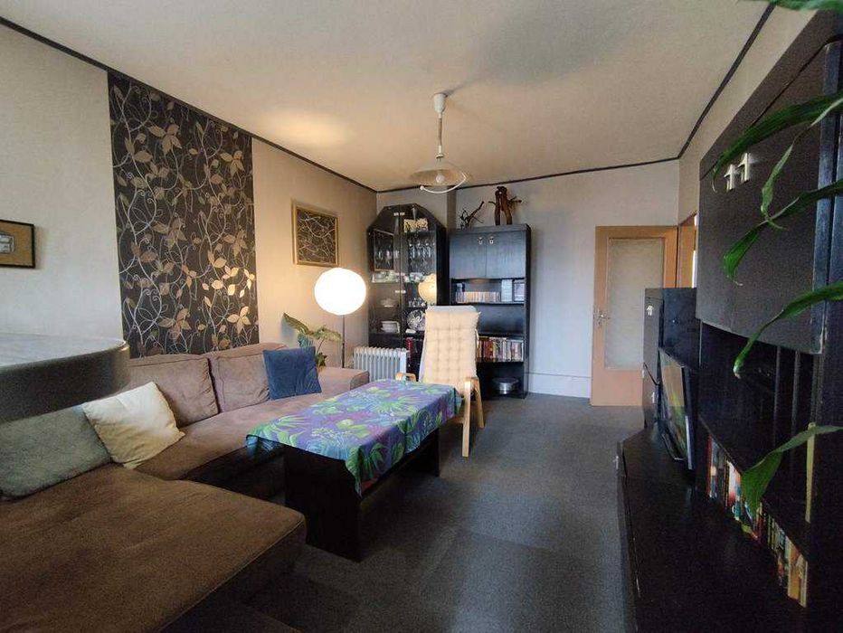 продавам 3-стаен в жк Надежда-3