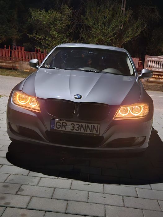 BMW E90 facelift 318 D