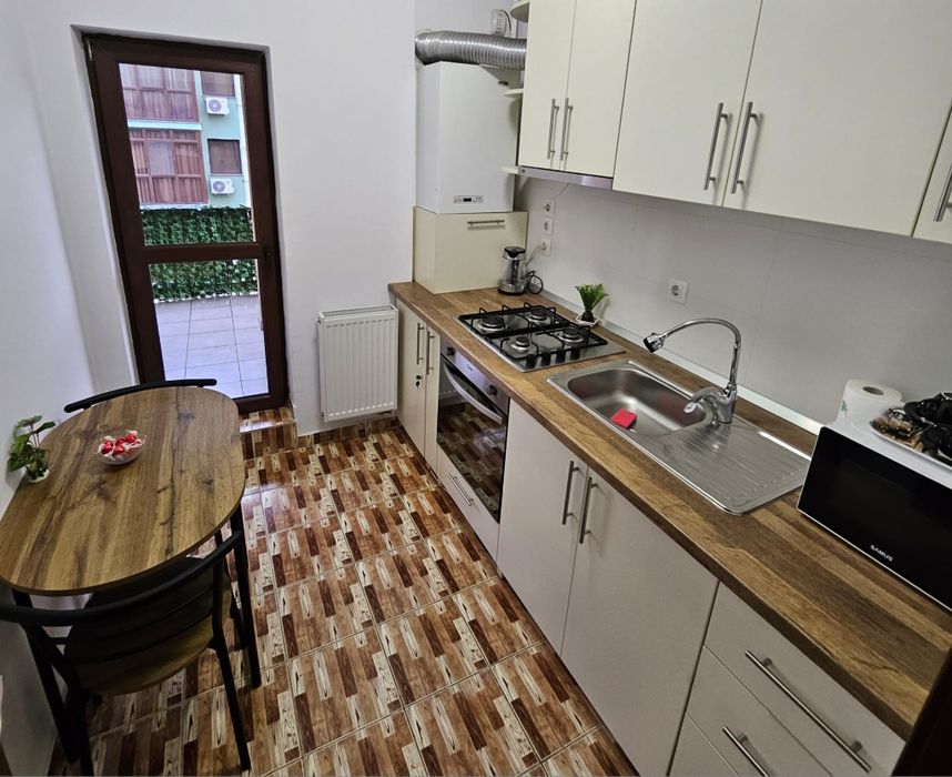 Garsoniera de inchiriat Lângă Promenada Mall