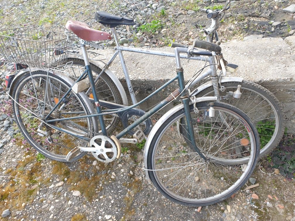 Biciclete de  vanzare