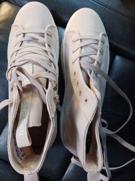 Vând teniși unisex Bugatti, stil ghetuțe, mar.40, noi