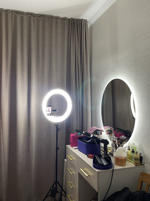 Продам кольцевую Led лампу, универсальная , можно для съемок, тик ток,