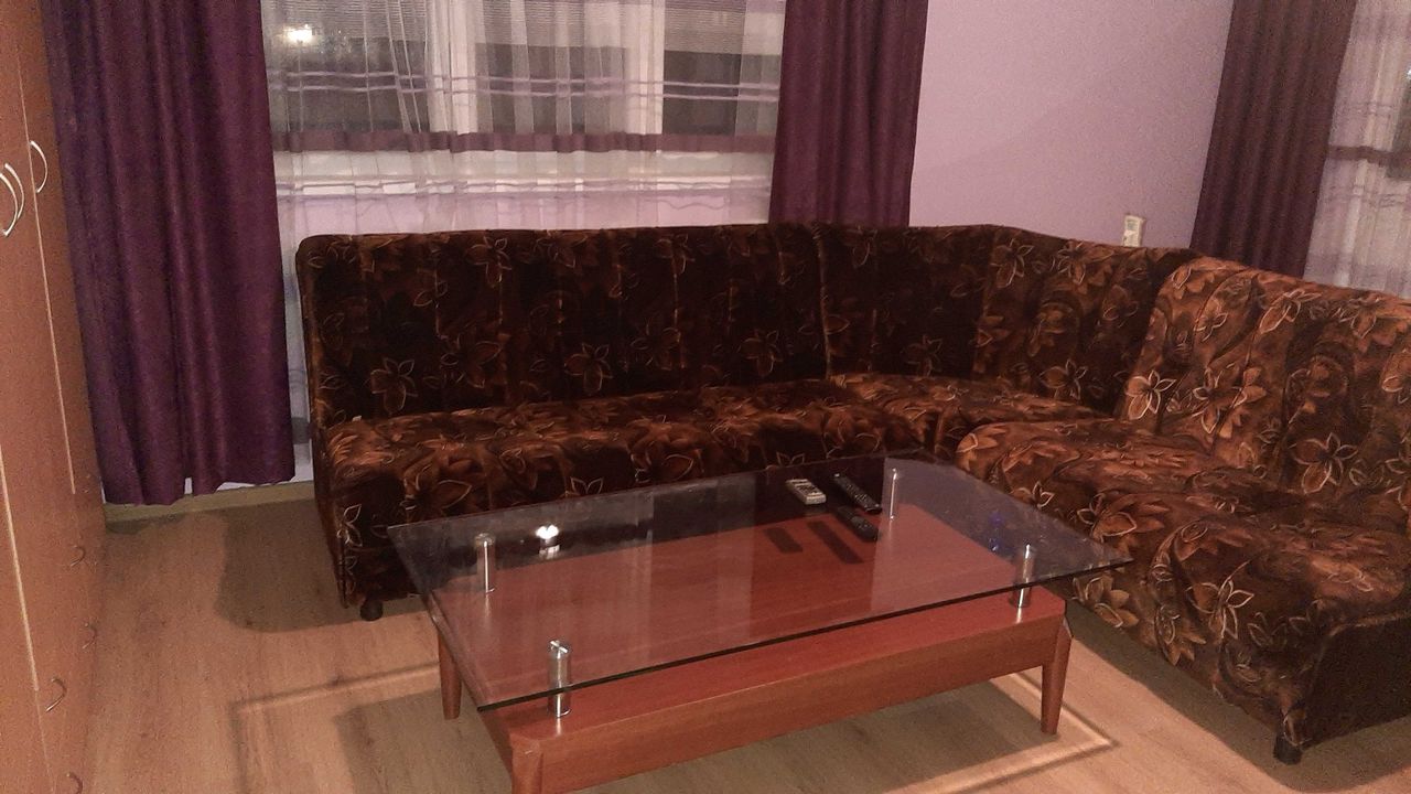 Продава се Къща в Велинград - 240 кв.м за 771 €/кв.м - Снимка #2