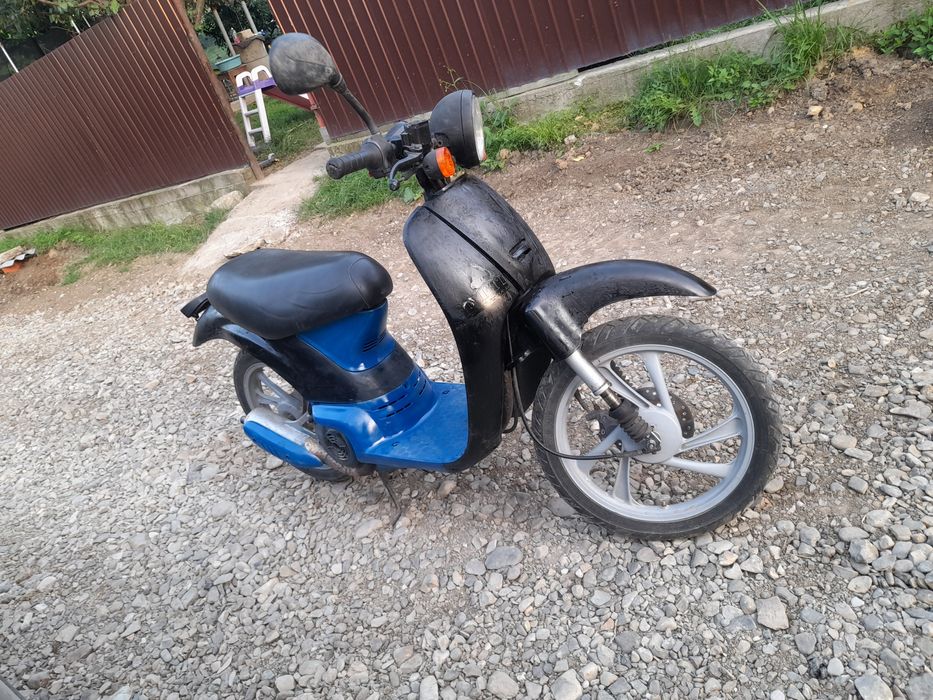 Vand scuter Honda 49 cc 2t