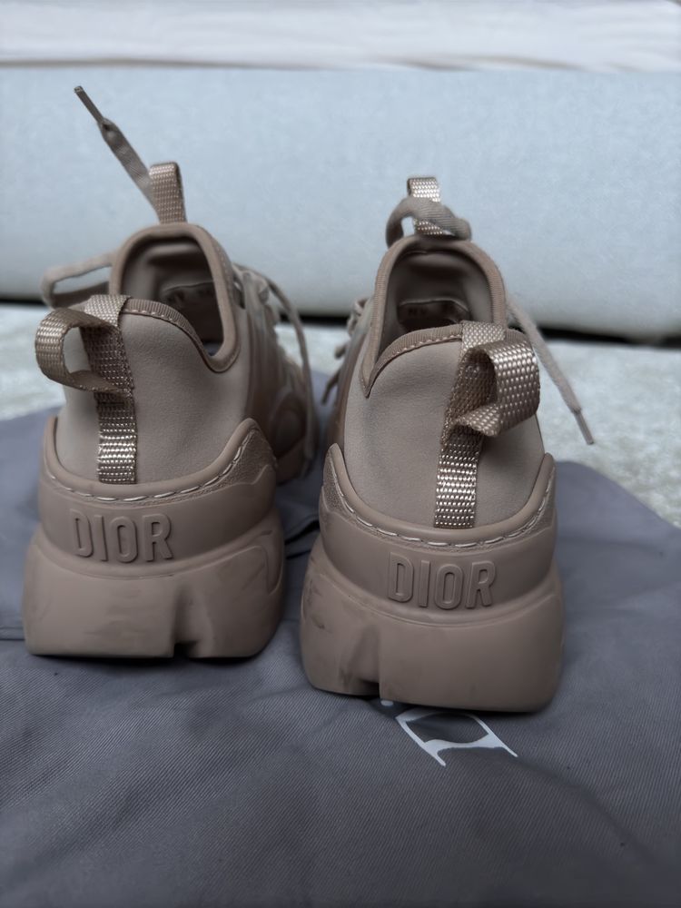 Dior D-connect incaltaminte