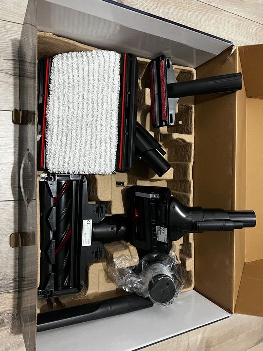 Aspirator vertical Rowenta xforce flex 12.60