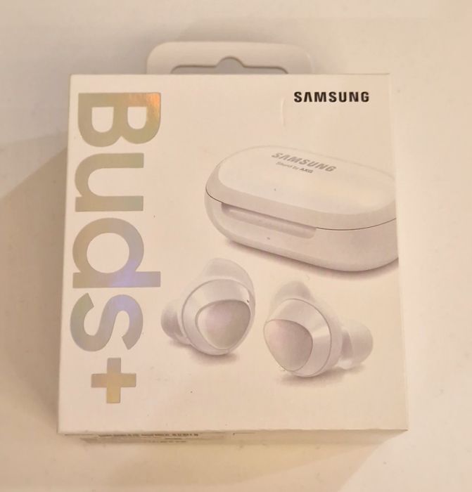 Новые беспроводные наушники Samsung Galaxy Bats +
