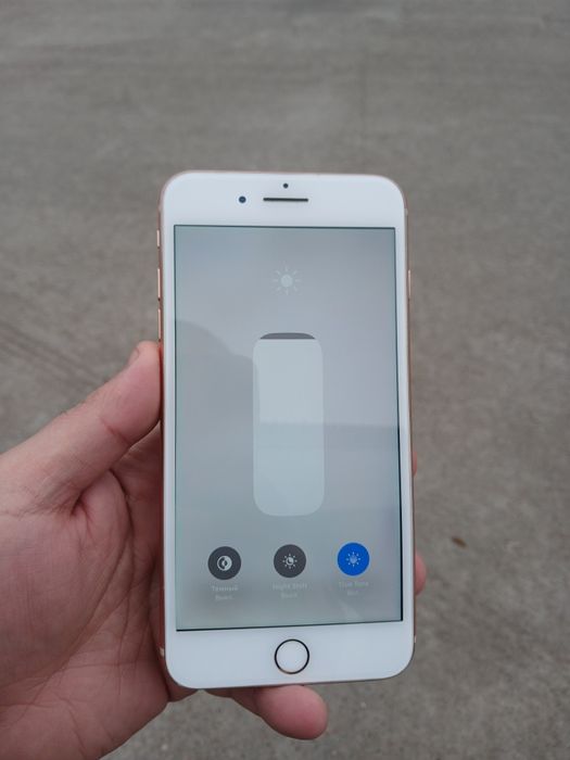 Iphone 8 plus 64 Gb ideal