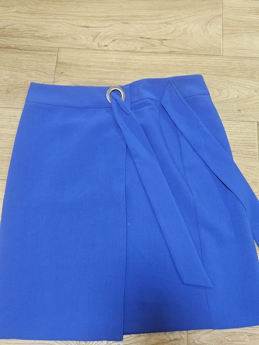 Fusta de damă albastru