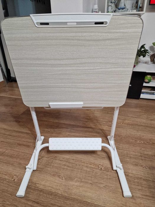 Masă pliabilă pentru laptop