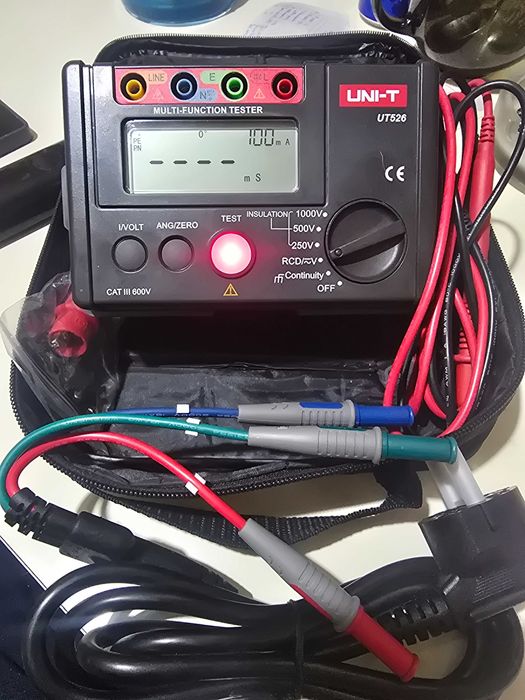 Uni-t Multimetru Digital UT526